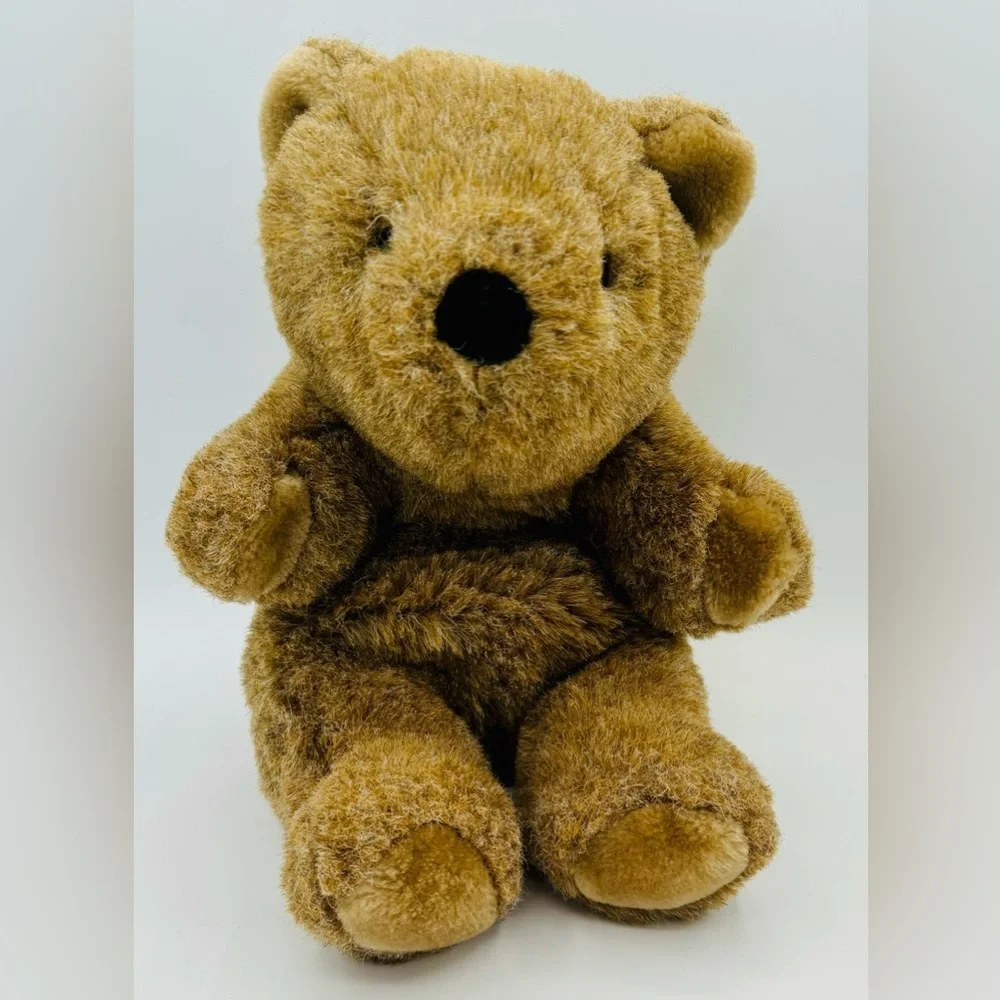 Vintage 1982 GUND Soft Brown Plush Sitting Teddy Bear 9” Tall EUC‎